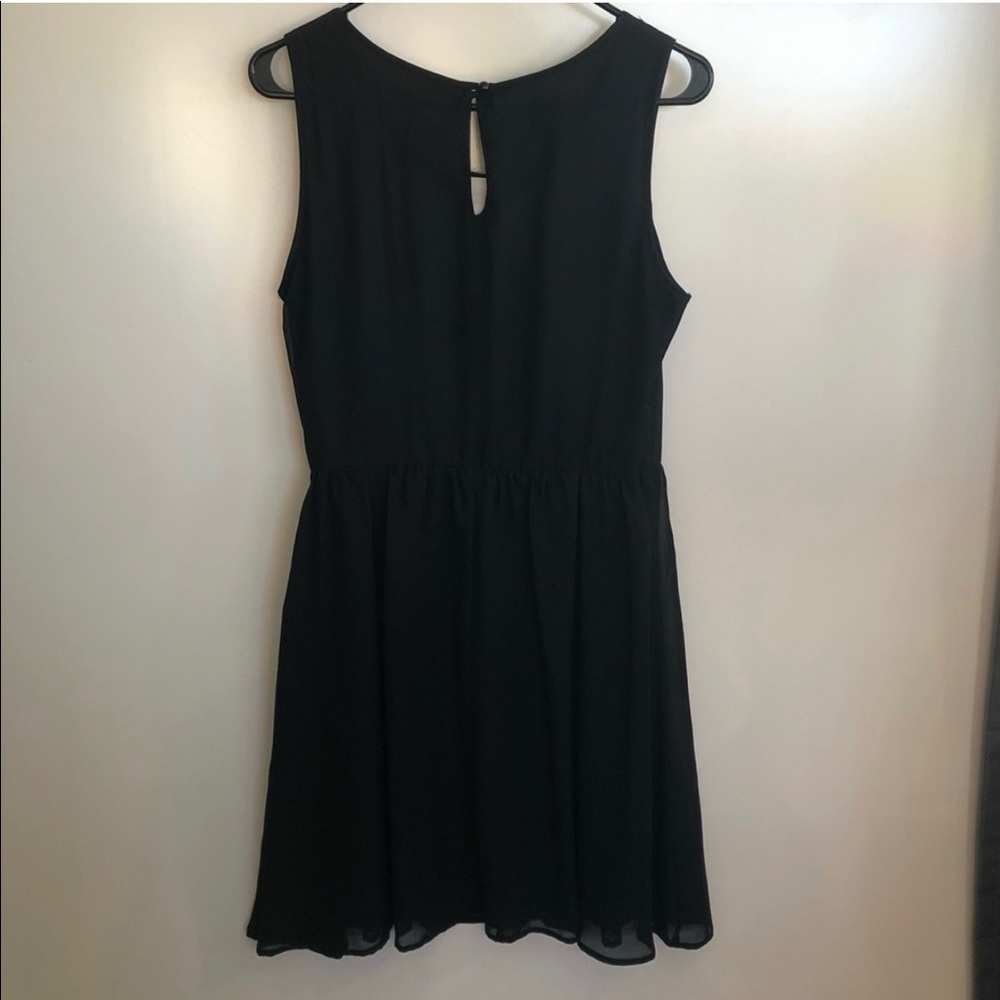 Studio Y Lace Cocktail Dress Black & White 9/10